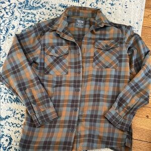Mountain Hardwear Plaid Button-Up Shirt